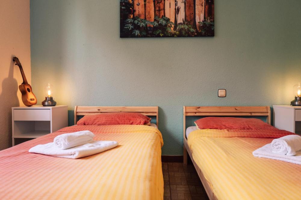 Liquid Surfhouse Hostel Langre  Kültér fotó